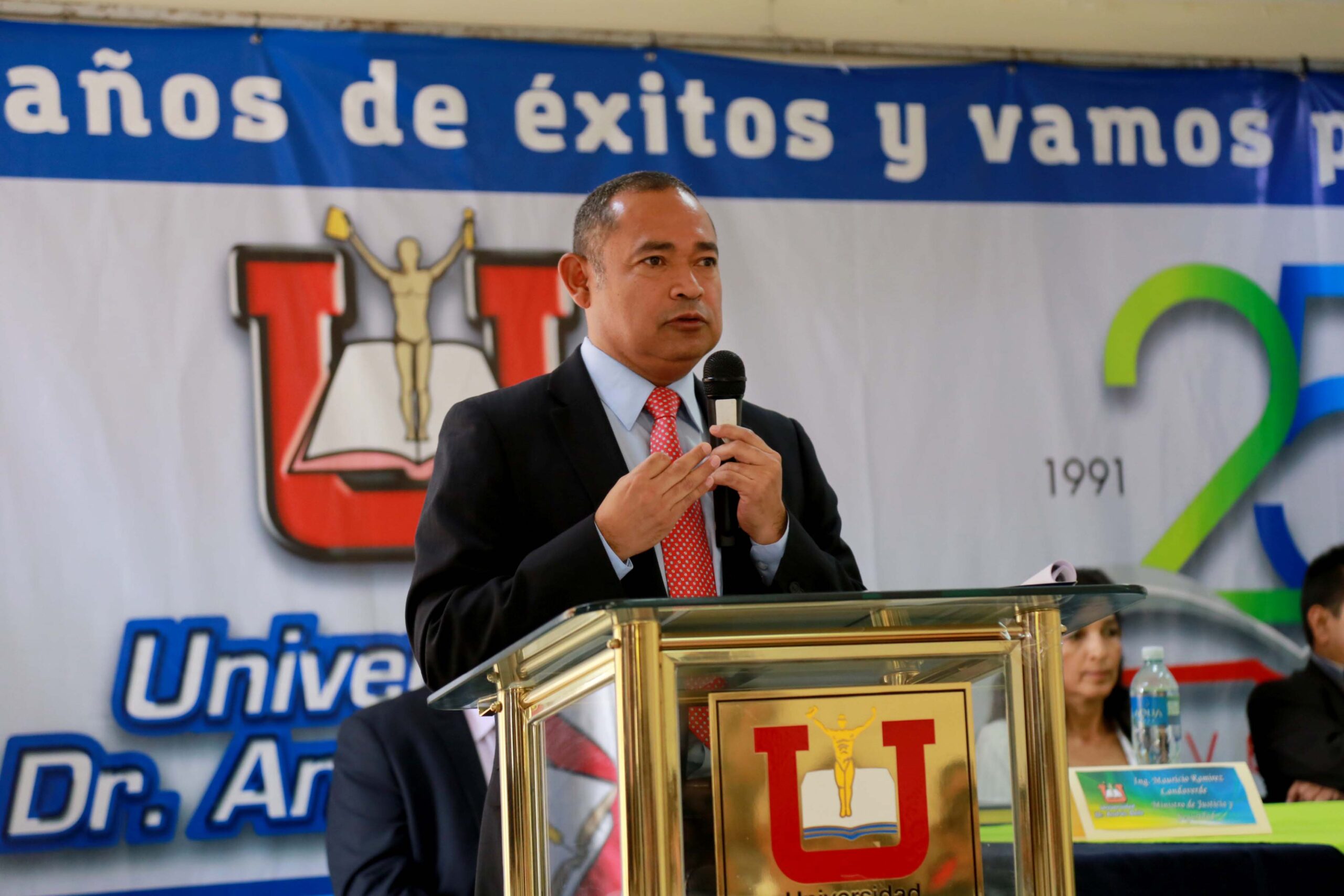 Realizan foro “Ratificación de las Medidas de Seguridad en El Salvador” Realizan foro “Ratificación de las Medidas de Seguridad en El Salvador”
