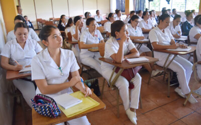 Cursos especializados de Servicio Social en Enfermería