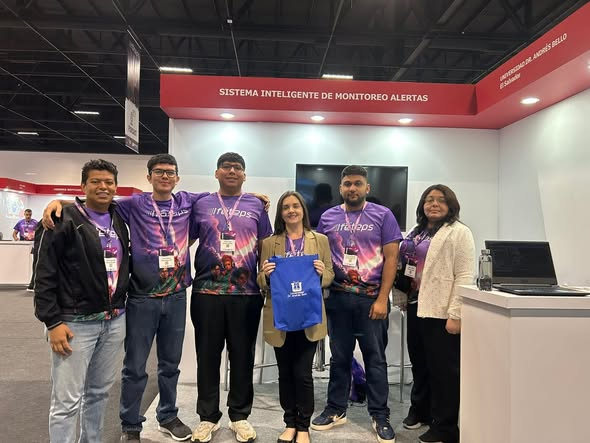 Movilidad internacional saliente: Feria Tecnológica Paula Souza (FETEPS) en Brasil, participación de estudiantes de la UNAB