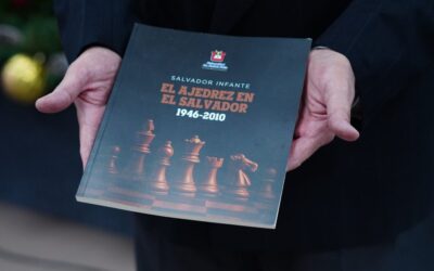 UNAB inaugura la conmemoración de su XXXV aniversario con presentación del libro “El ajedrez en El Salvador 1946–2010”