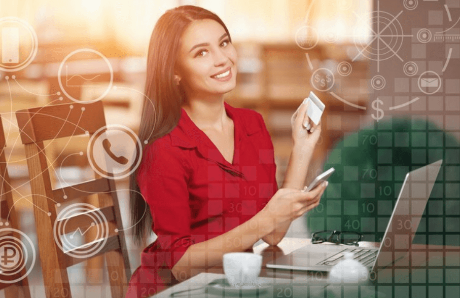 Licenciatura en Marketing Digital e E-Commerce Licenciatura en Marketing Digital e E-Commerce