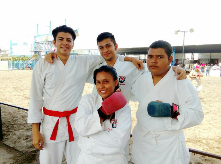 Karate Do nos regala 3 medallas