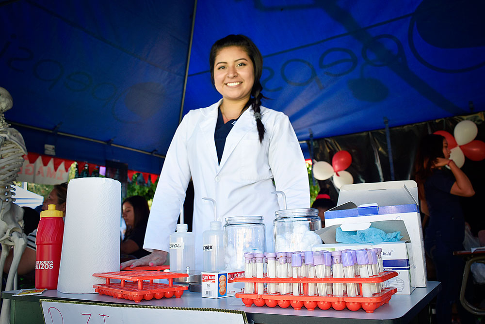 Feria “CONOCIENDO TU UNIVERSIDAD”