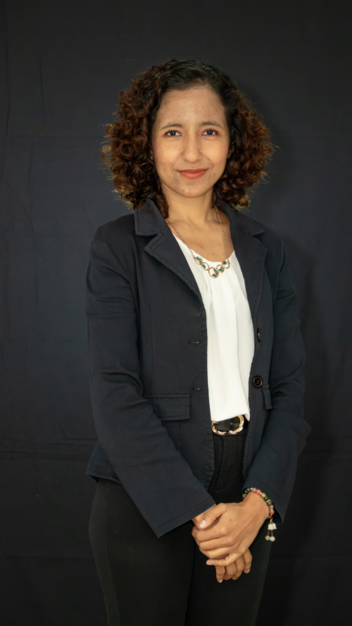 Lcda. Mónica Beatriz Reyes Cruz